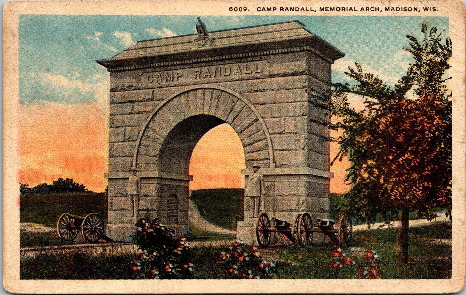 Madison Wisconsin WI Camp Randall Memorial Arch Linen Vintage Postcard