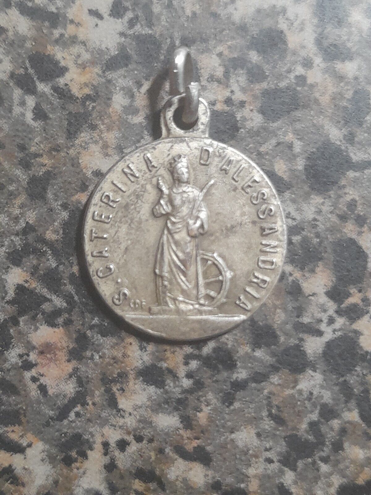 Vintage Saint Caterina  D. Alessandria Saint Rita Medal 🙏 
