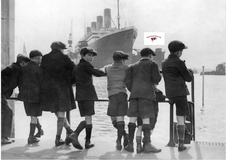 RMS TITANIC & OLYMPIC WHITE STAR LINE BOYS LOOKING AT OLYMPIC- DRY DOCK 1920'S