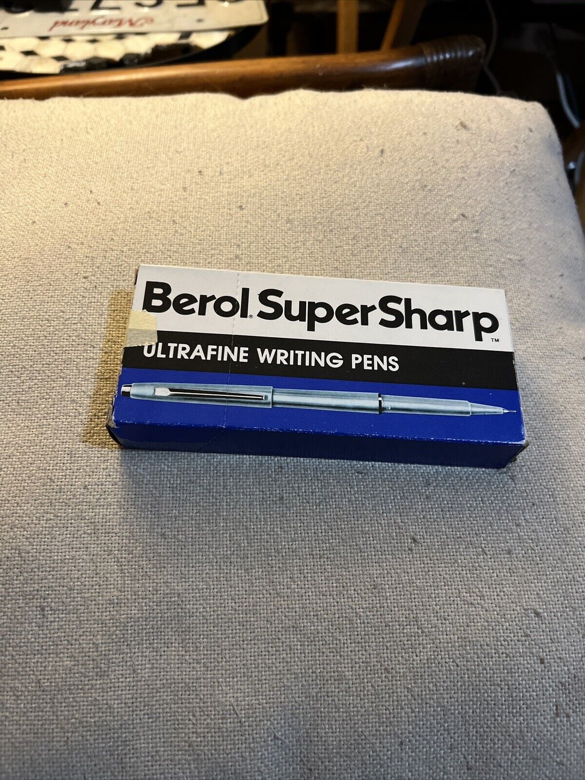 NOS BEROL SUPER SHARP ULTRAFINE WRITING PENS “RED” ONE DOZEN