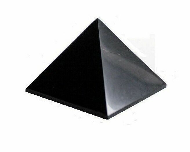 Shungite Pyramid Polished 30 mm / 1.18\