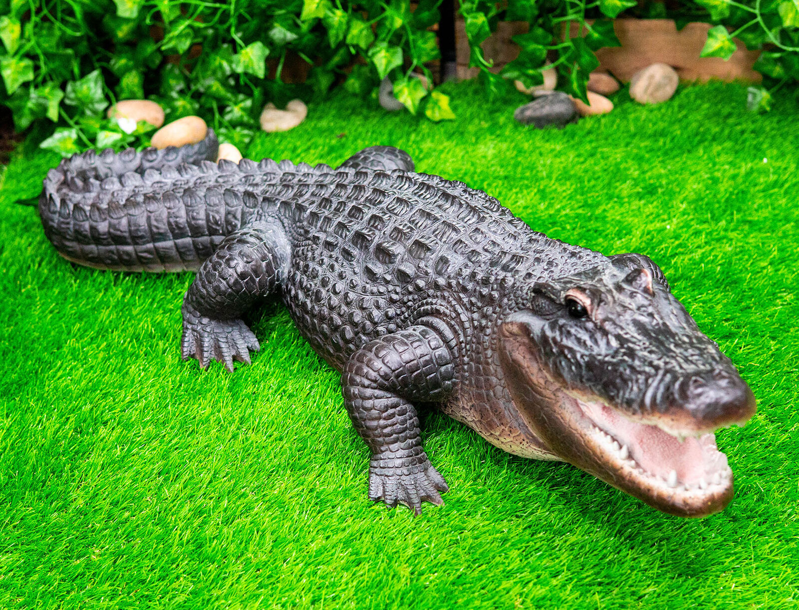 Grand Scale Realistic Nile Crocodile Baring Razor Sharp Teeth Garden Statue 30\