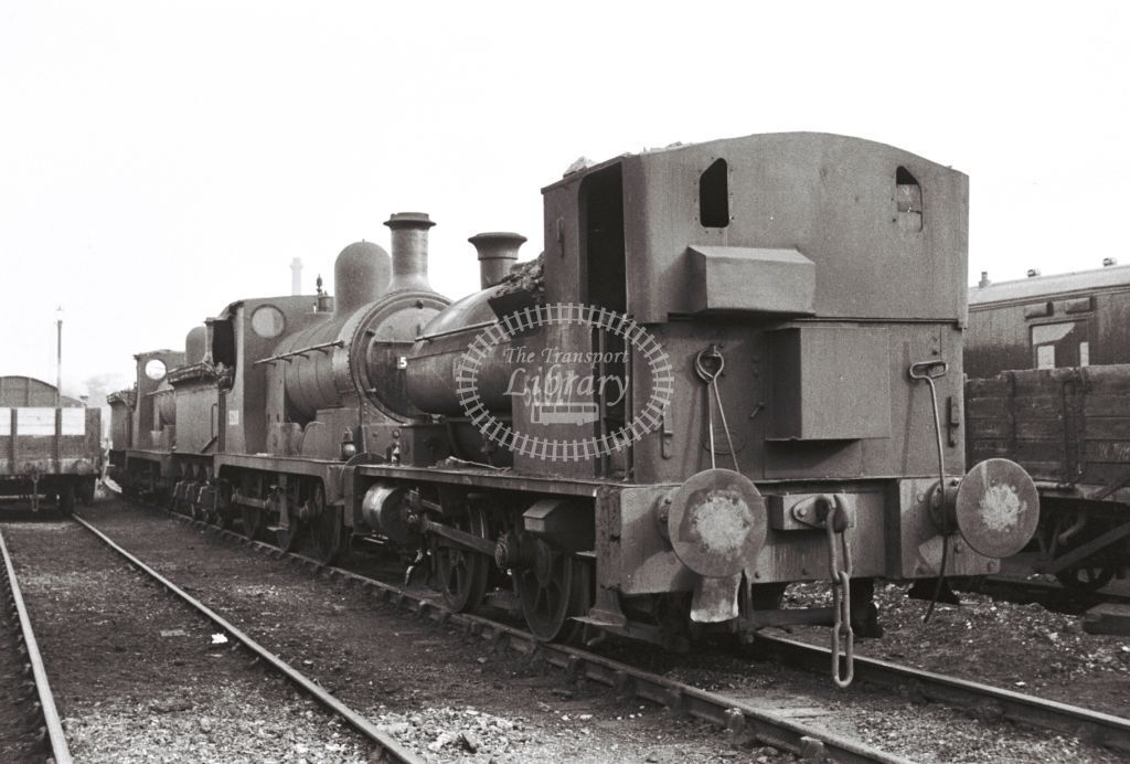 PHOTO  BR British Railways Steam locomotive 56027 Drummond Caledonian Pug Crewe