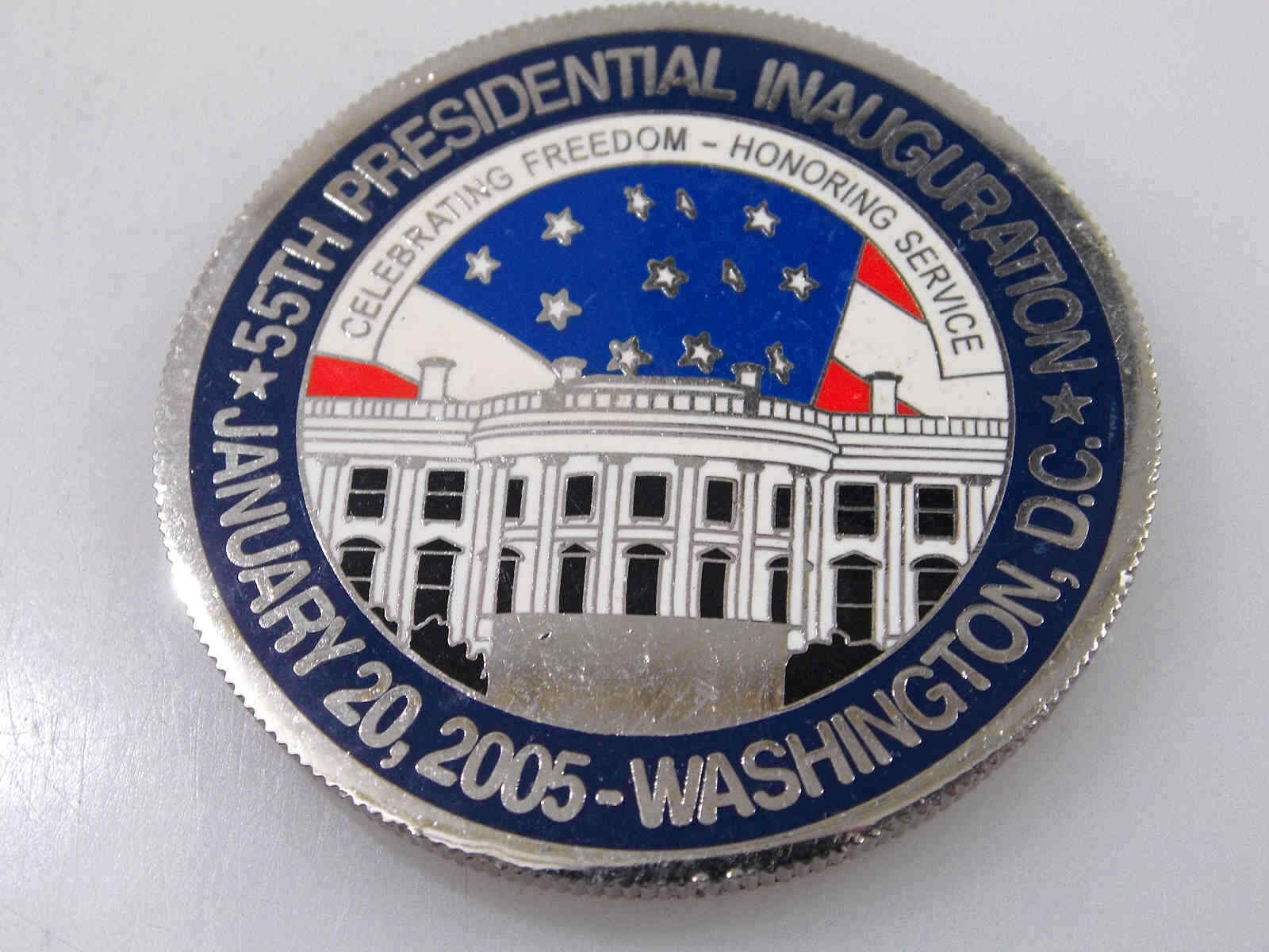 55TH PRESIDENTIAL INAUGURATION CELEBRATING FREEDOM HONORING SERVI CHALLENGE COIN
