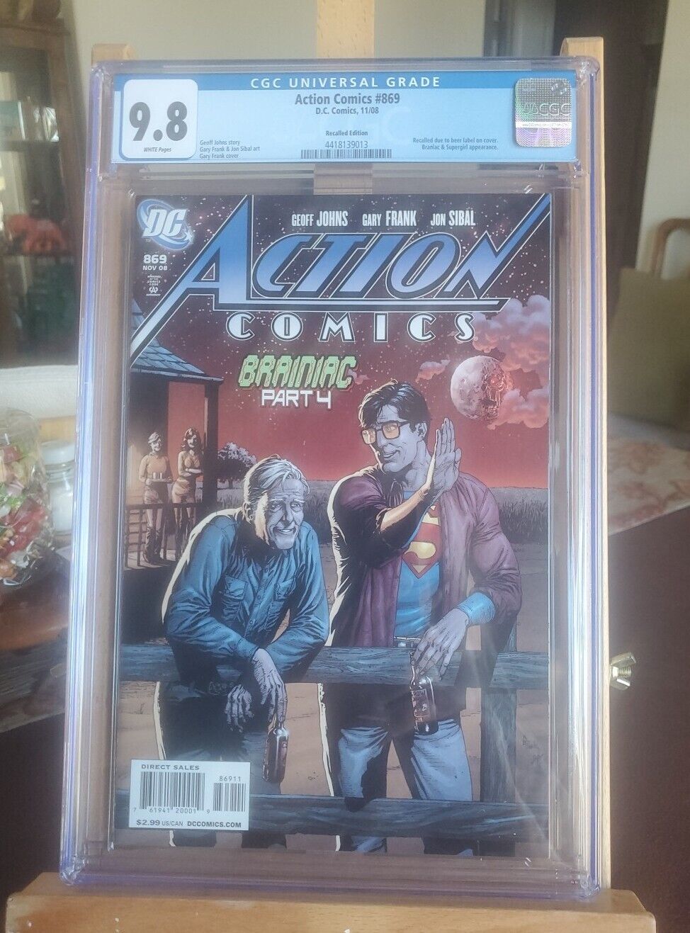 ACTION COMICS # 869  RECALLED EDITION. ( CGC 9.8) WHITE PAGES.