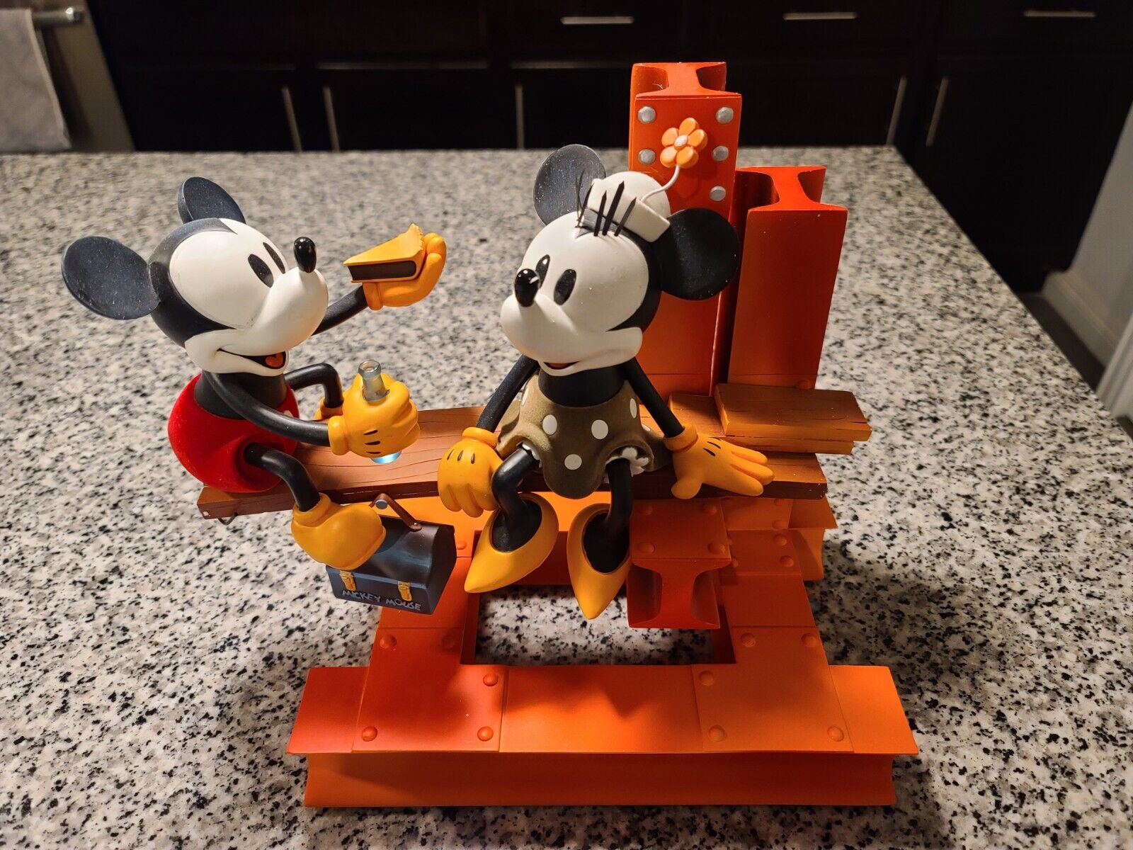 Disney Mickey & Minnie Building A Building Sculpture Year 2000 - U.S. Seller