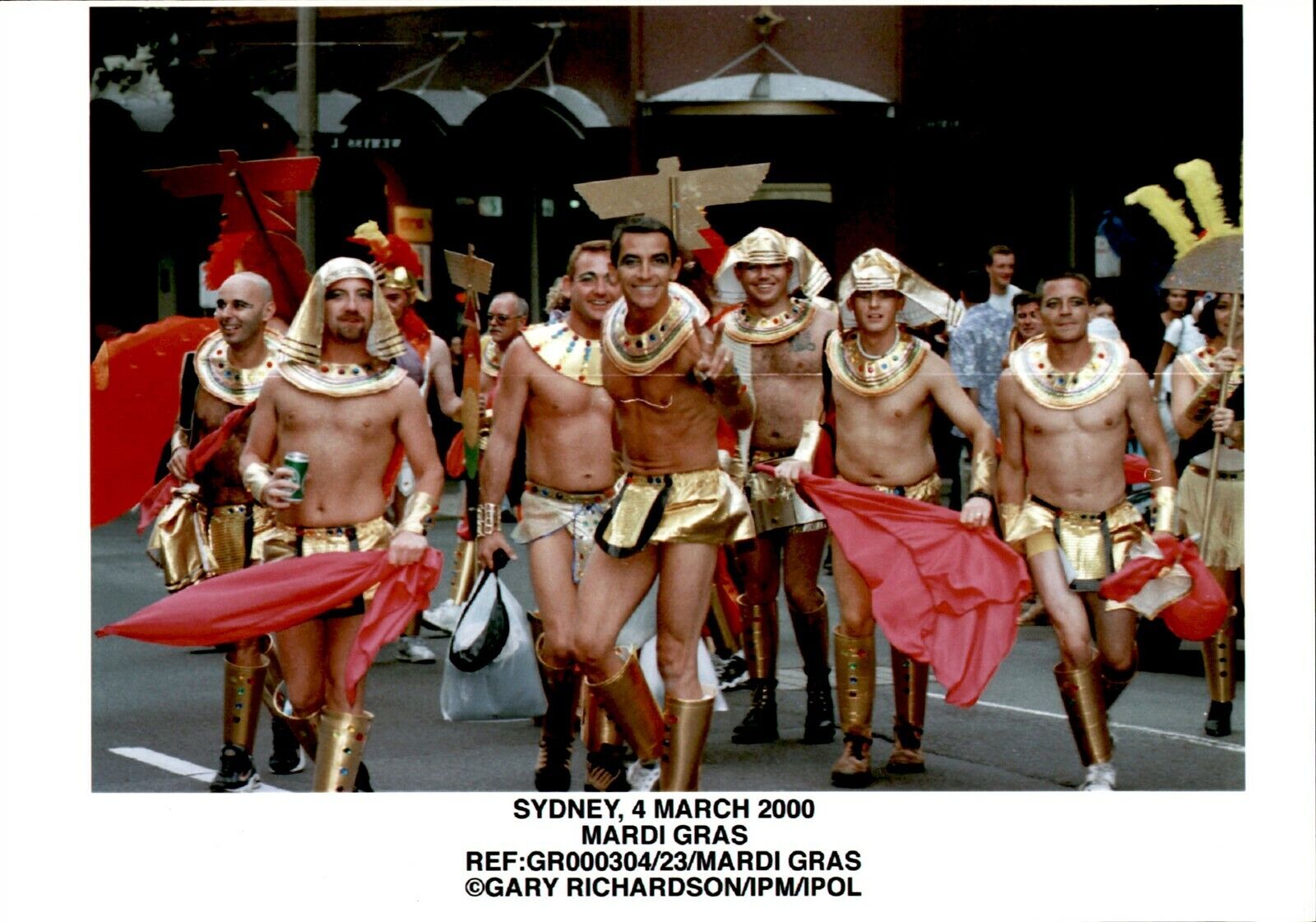 GLO8 2000 Original Globe Photo SYDNEY MARDI GRAS CELEBRATION Studs Gay Interest