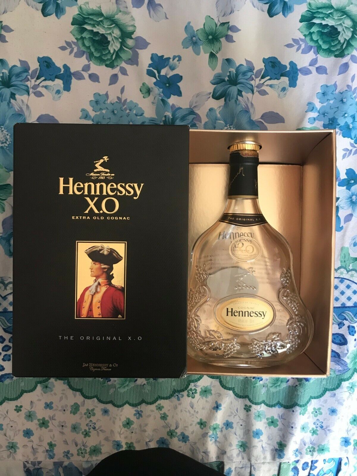 Hennessy XO Extra Old Cognac 750ml Empty Collectible Bottle French Decanter