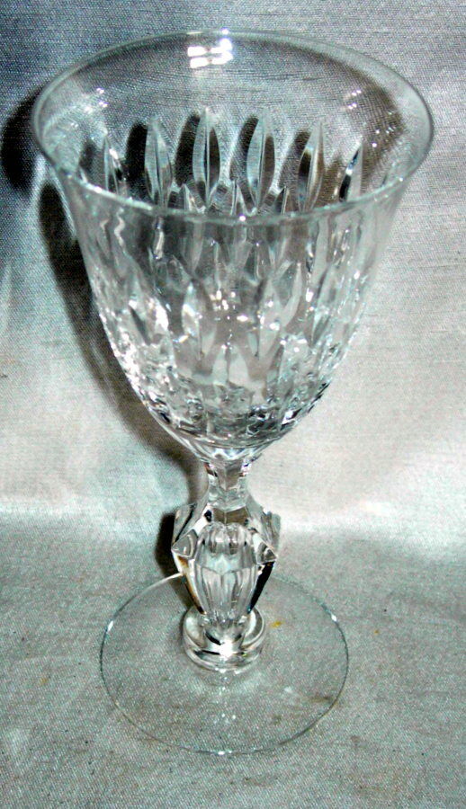 Vintage Tiffin-Franciscan Jamestown Wine Glass Teardrop Stem 5 7/8