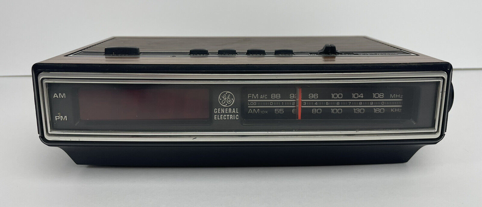 Vintage General Electric AM/FM Alarm Clock Model No. 7-4625C Tested WORKS GREAT