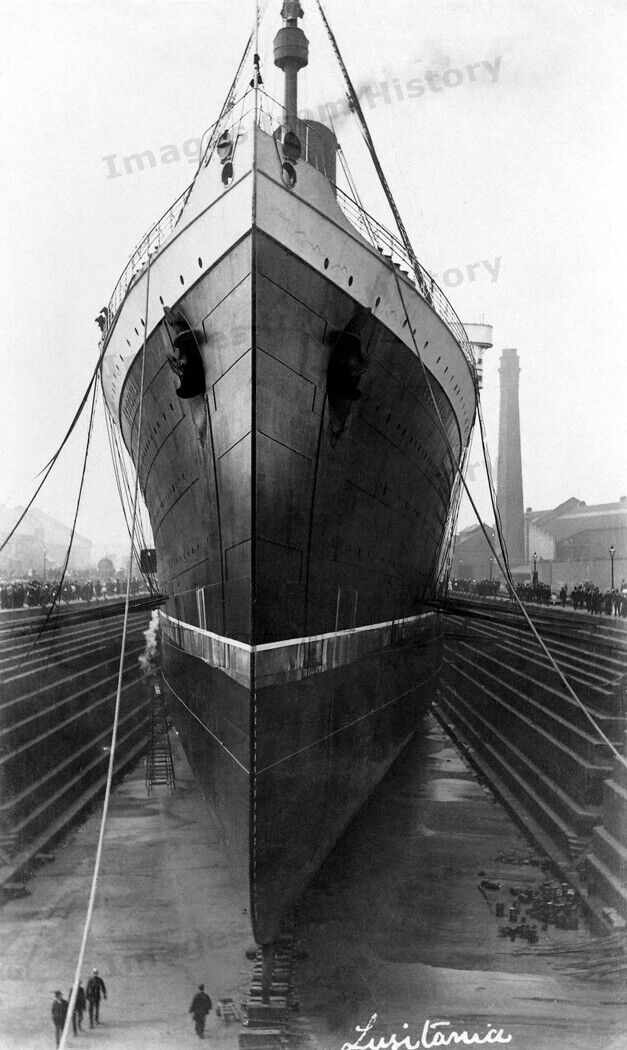 8x10 Print Cunard Line RMS Lusitania Ocean Liner Drydock Bow Sank 1915 #LUS