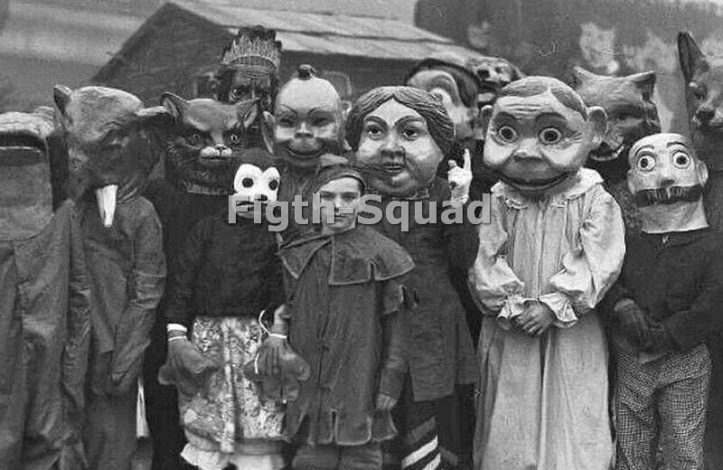 Picture Photo 1930 Halloween costumes 6x4in 7225