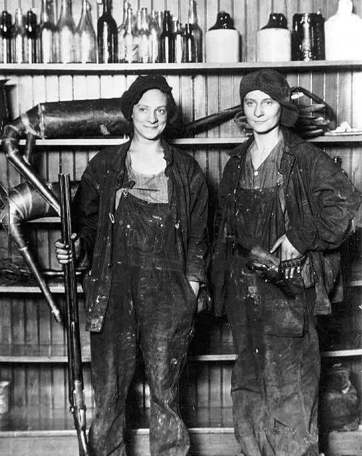 1920s WOMEN BOOTLEGGERS Prohibition Era 8.5x11 Photo