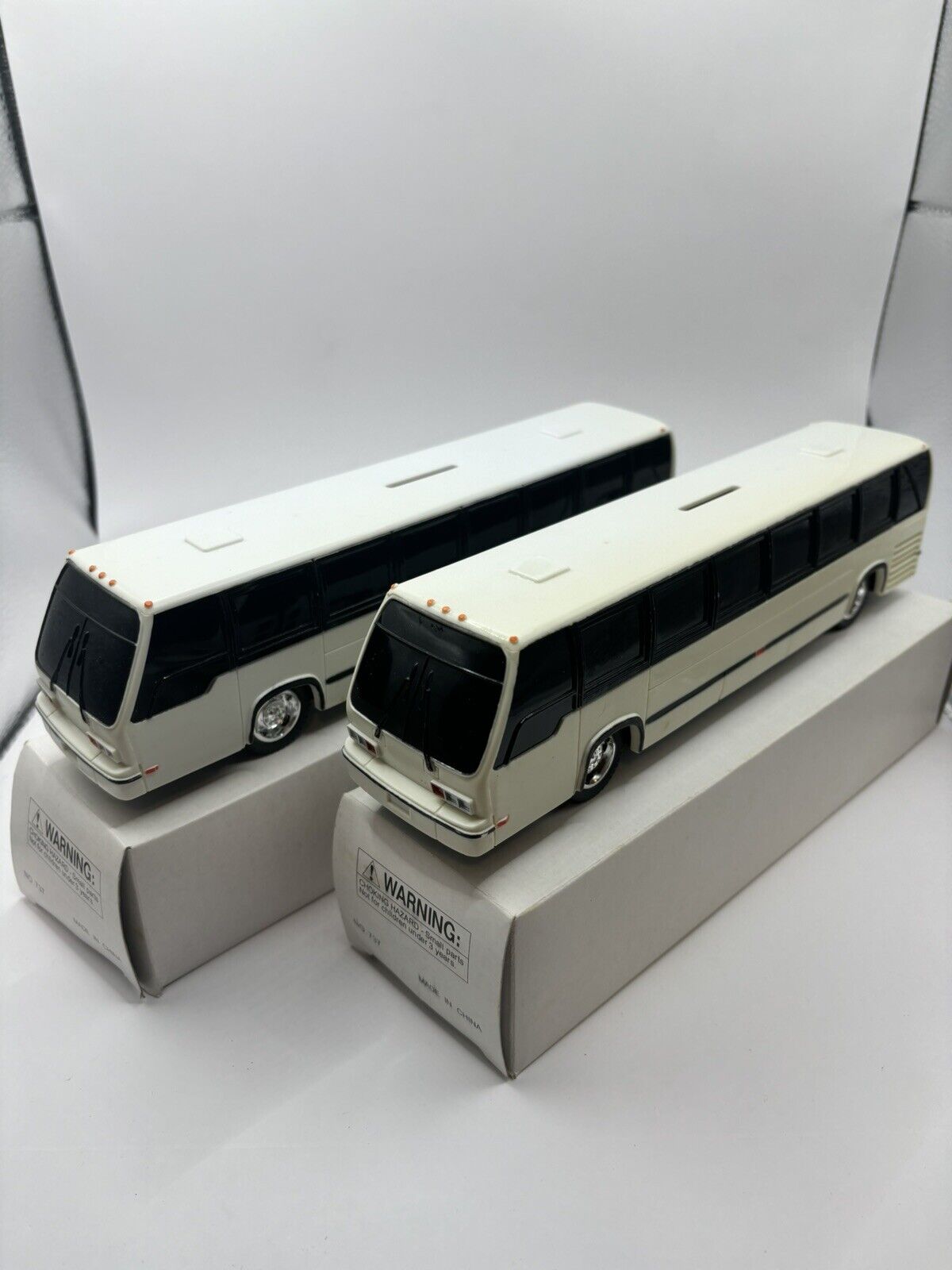 Vintage Bank Bus Plastic 9.5X2X2.75\'\' Lot ( Blank Models)