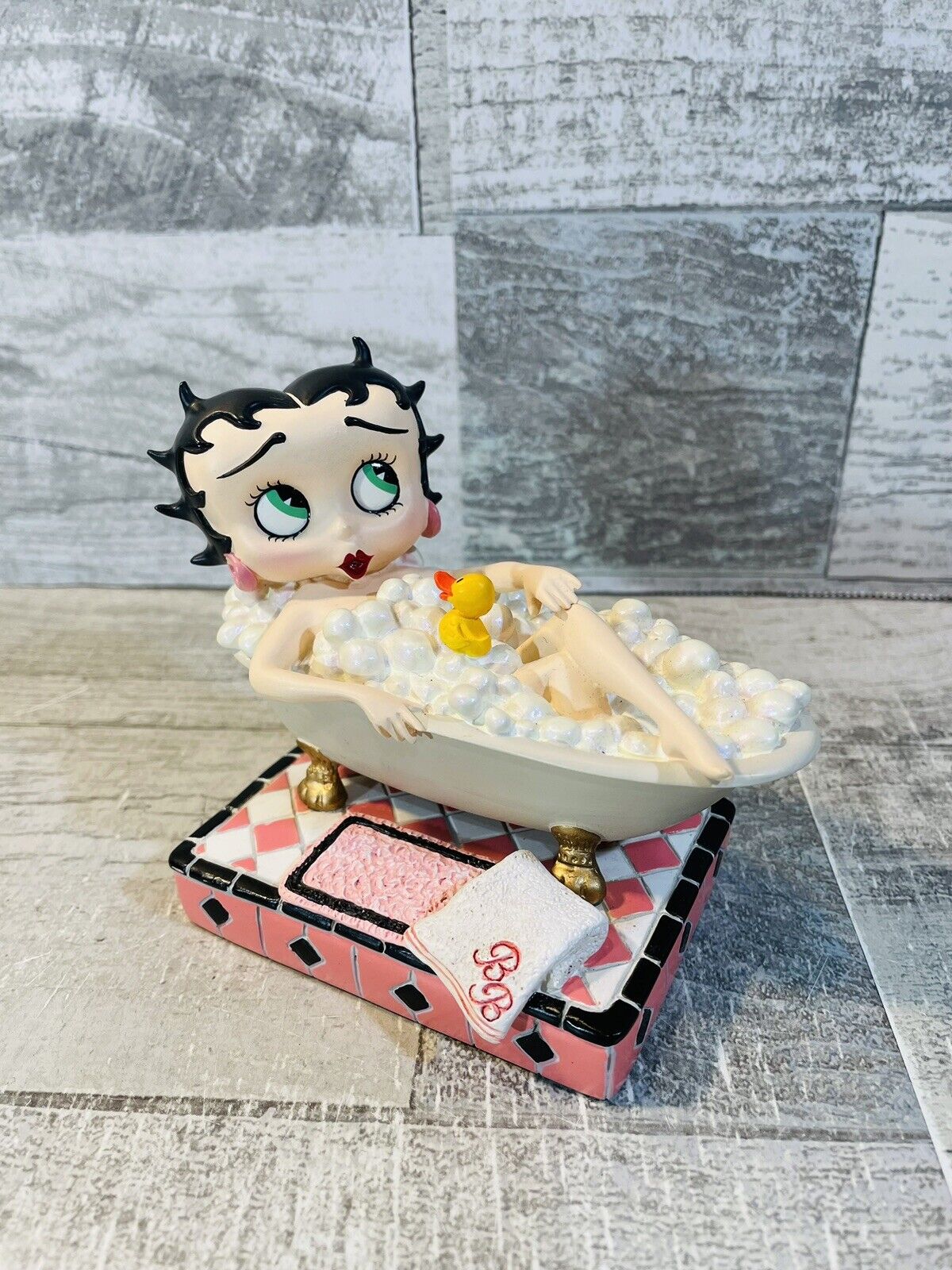 Danbury Mint Betty Boop BATHING BETTY Collectors 5” Figurine Bubbles Duck