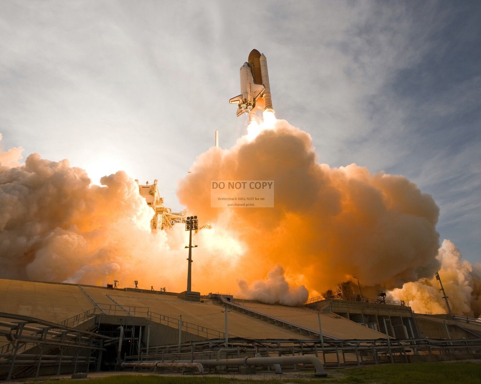 LIFTOFF OF SPACE SHUTTLE ENDEAVOR STS-127 MISSION - 8X10 NASA PHOTO (BB-349)
