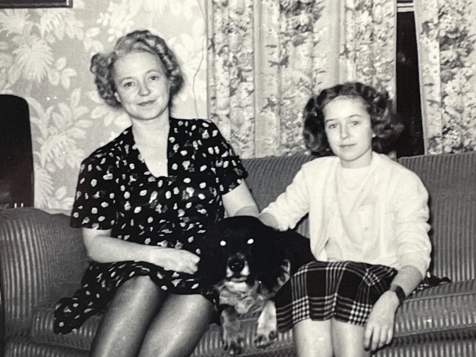 VH Photograph Pretty Mother Posing On Couch With Lovely Daughter Family Dog 1948