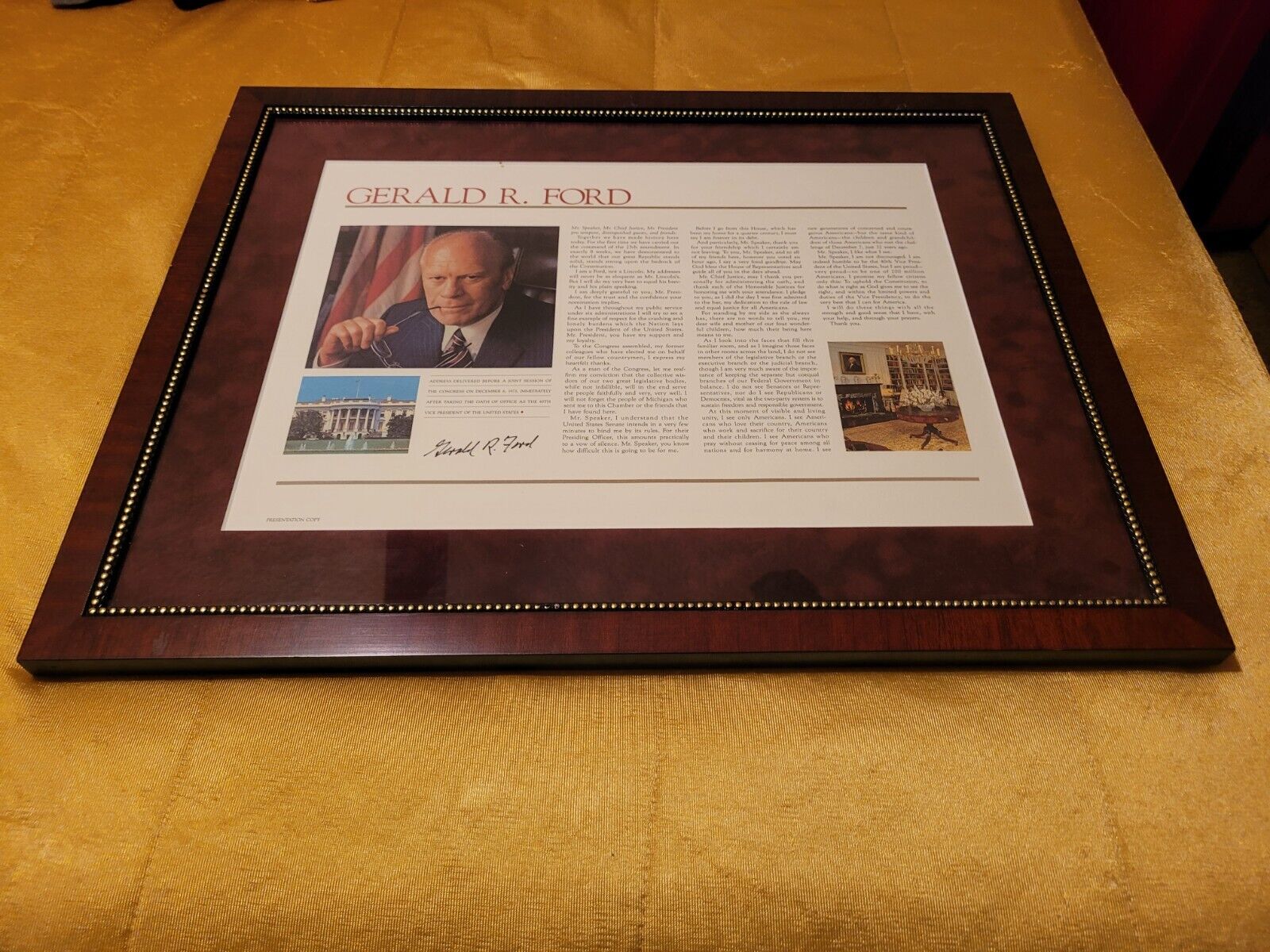 GERALD R FORD SIGNED AUTOGRAPH