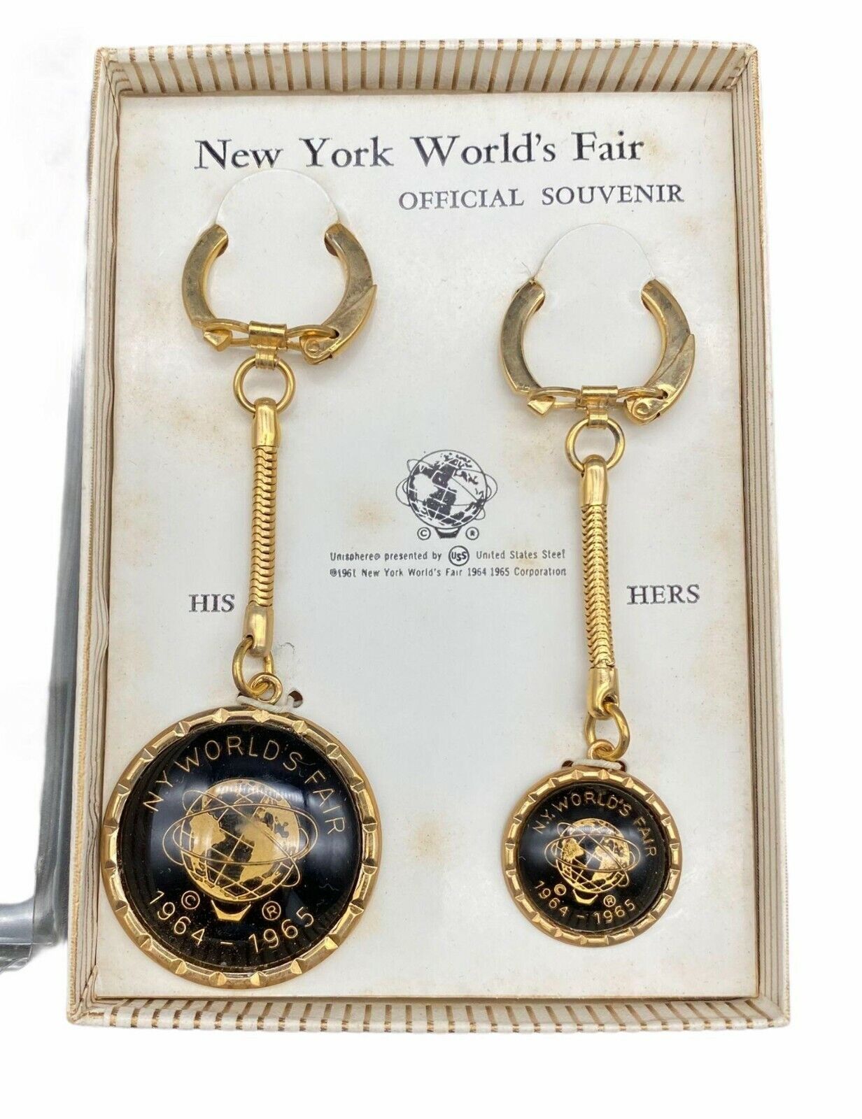 Vtg '64 New York World's Fair Official Souvenir His Her Key Chain With Box