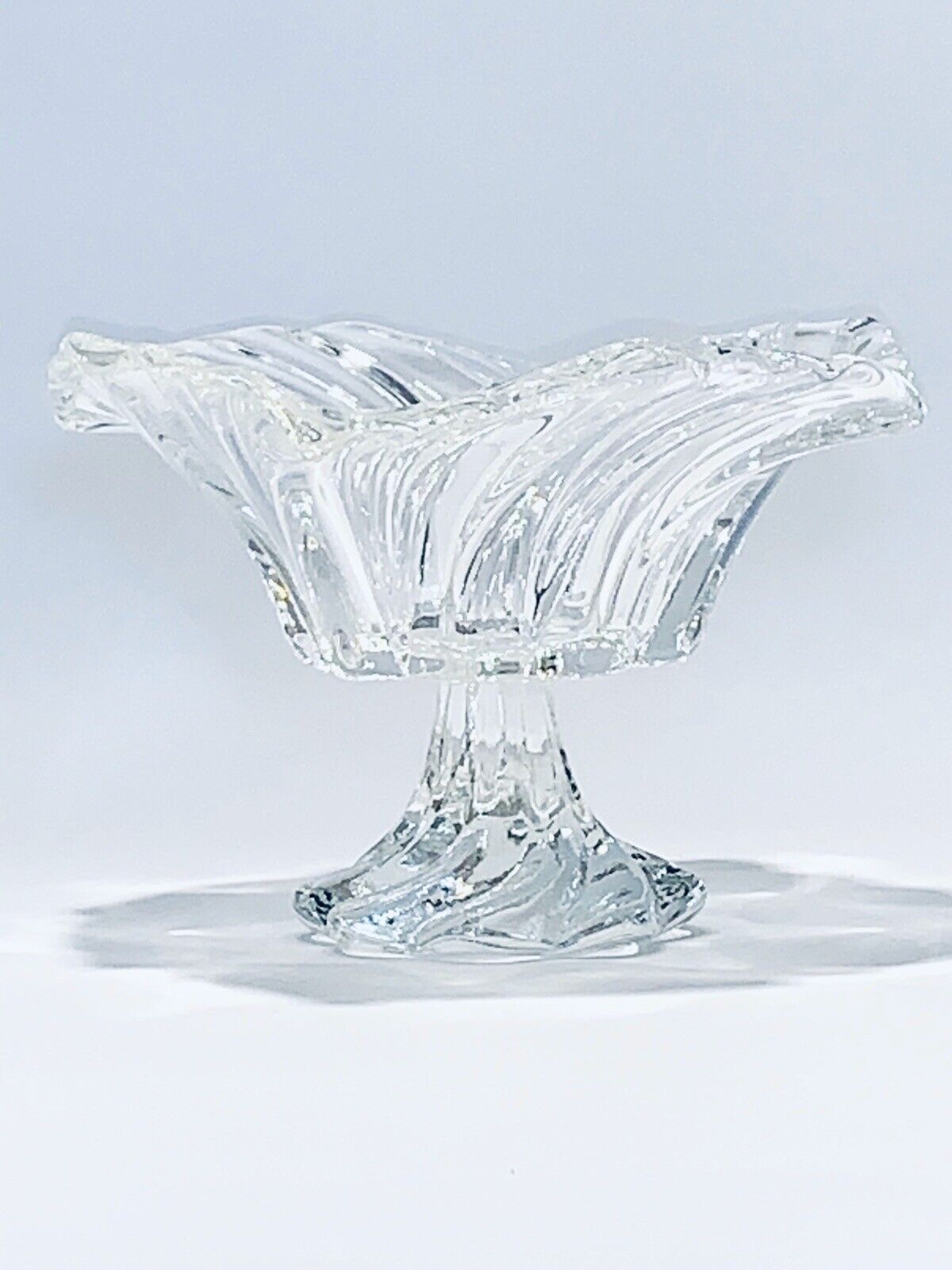 Marvelous Vintage In Box Mikasa Crystal Modern Style Candy Dish/ compote