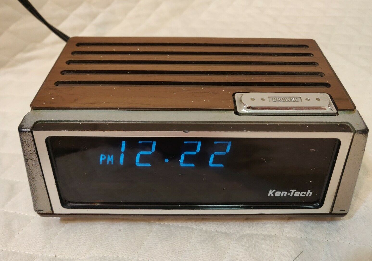 Vintage Ken-Tech T-2092 Alarm Clock. Working