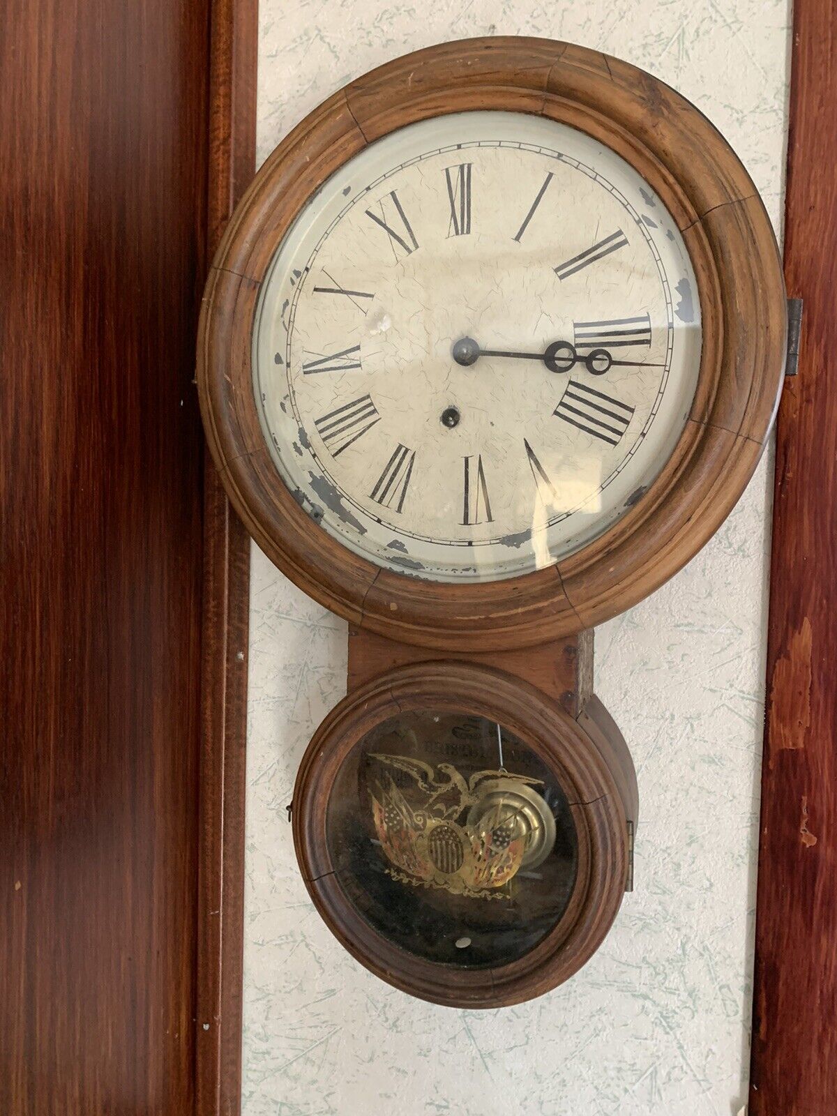 Antique Figure 8 Ingraham Wall Clock Works well