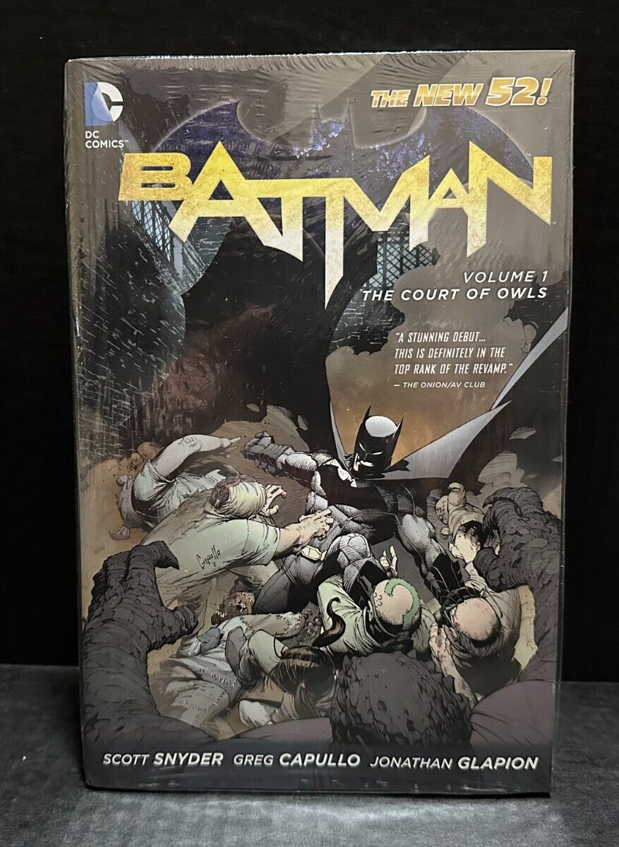 BATMAN: Volume One : The Court of Owl\'s Hardcover  NEW Factory sealed