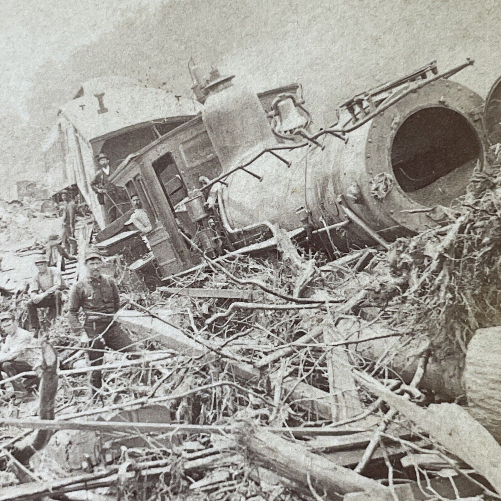 Antique 1889 The Great Train Derailment Rail Wreck Stereoview Photo Card Q2268