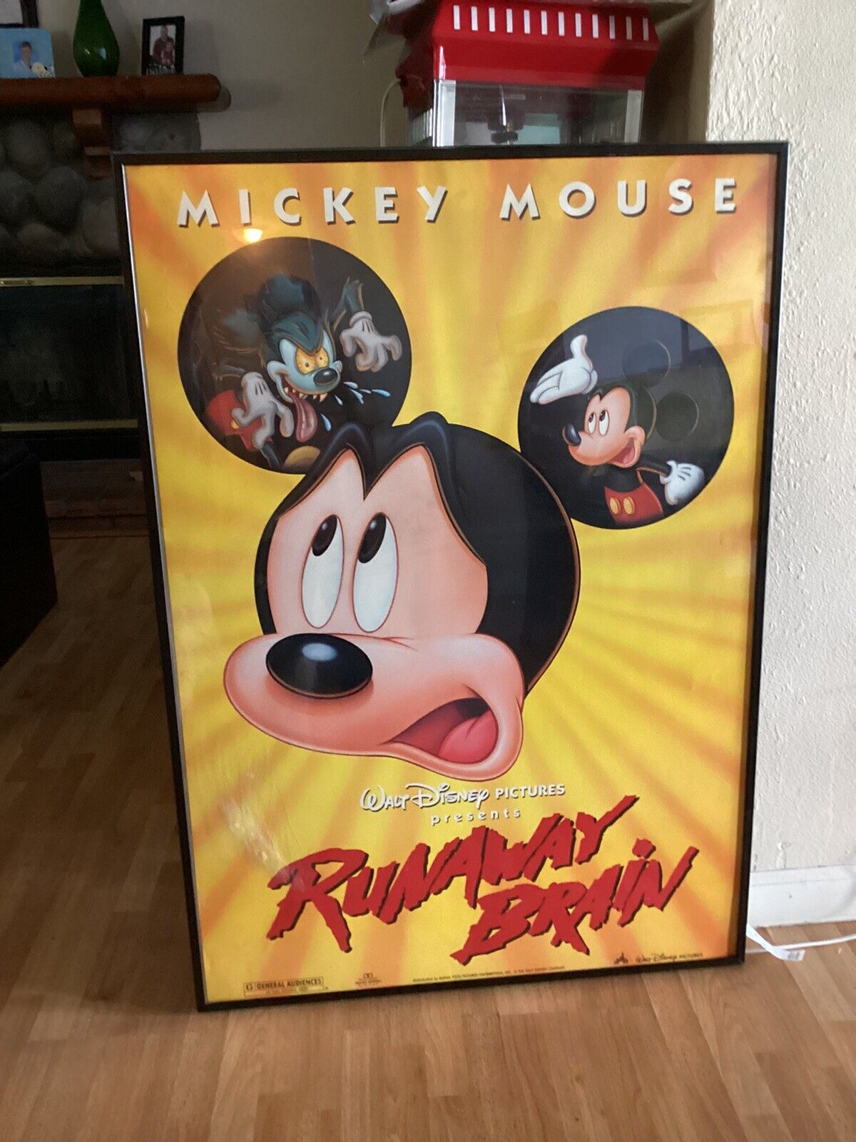 Disney\'s RUNAWAY BRAIN Rare Recalled Original DS 2 Sided 27x40\