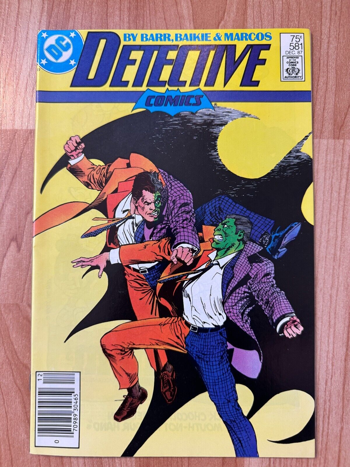 Batman Detective Comics #581 (DC Comics, 1987) Two Face - COMBINE SHIP