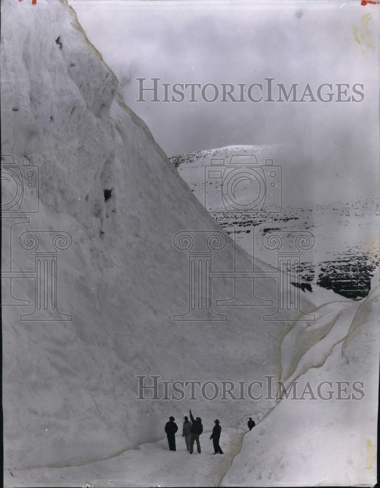 1959 Press Photo Glacier, 78ft drift - spx02169