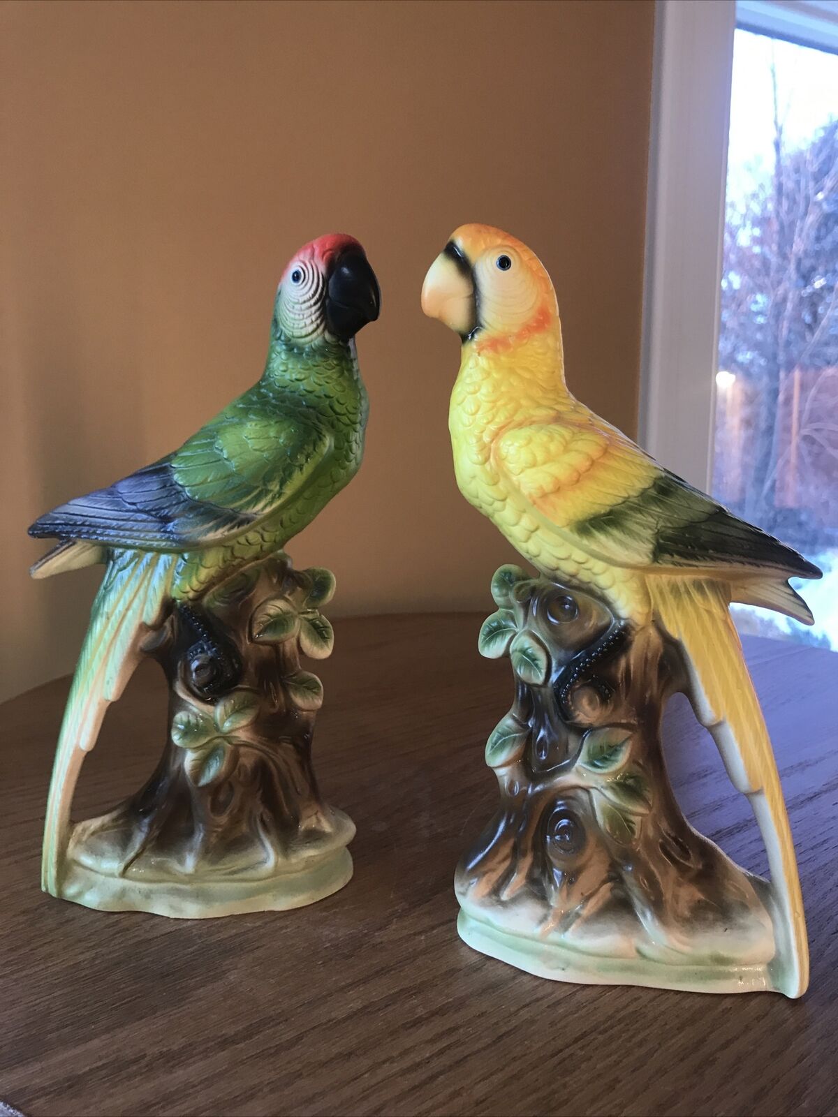 VTG Parrot Exotic Bird Figurines Tilso ?Handpainted Vibrant Colors 8