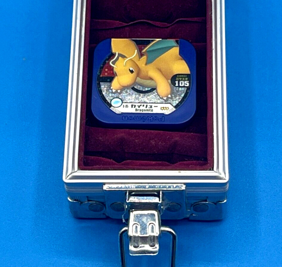Pokemon Battrio Coin  Vintage Dragonite Nintendo Japanese holo