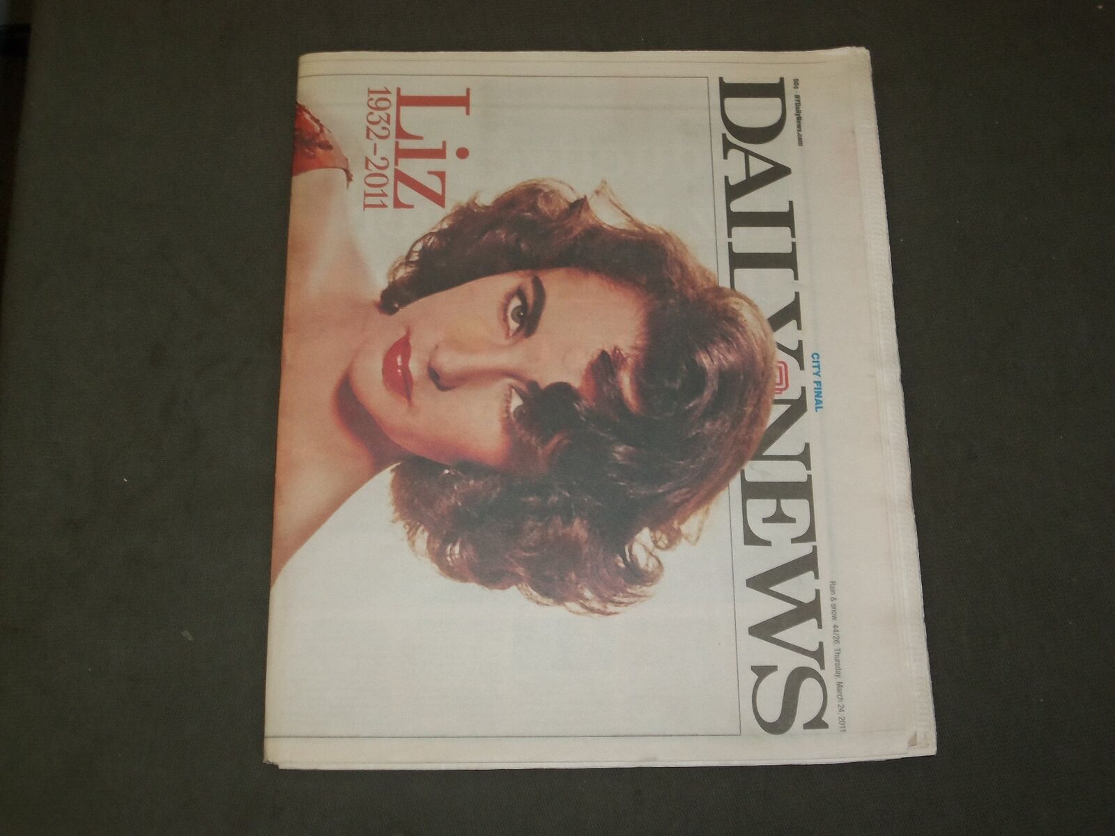 2011 MARCH 24 NY DAILY NEWS NEWSPAPER - ELIZABETH TAYLOR DEAD- 1932-2011-NP 3264