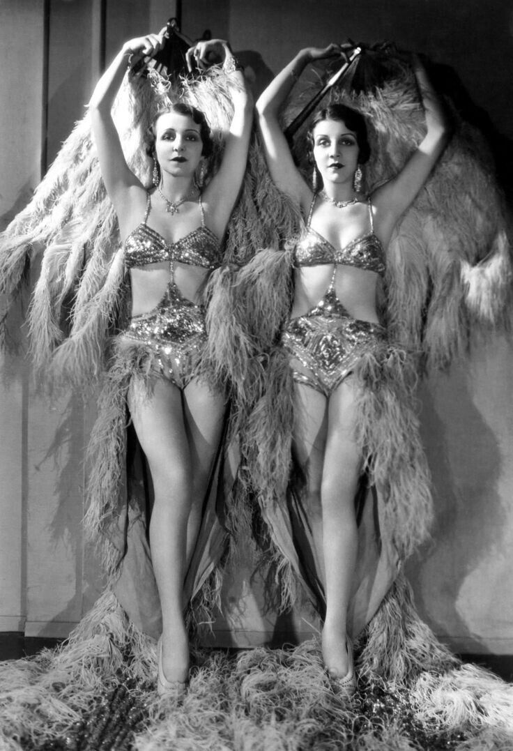 burlesque girls 1920s-flapper-dancers 8X10  Photo Vintage
