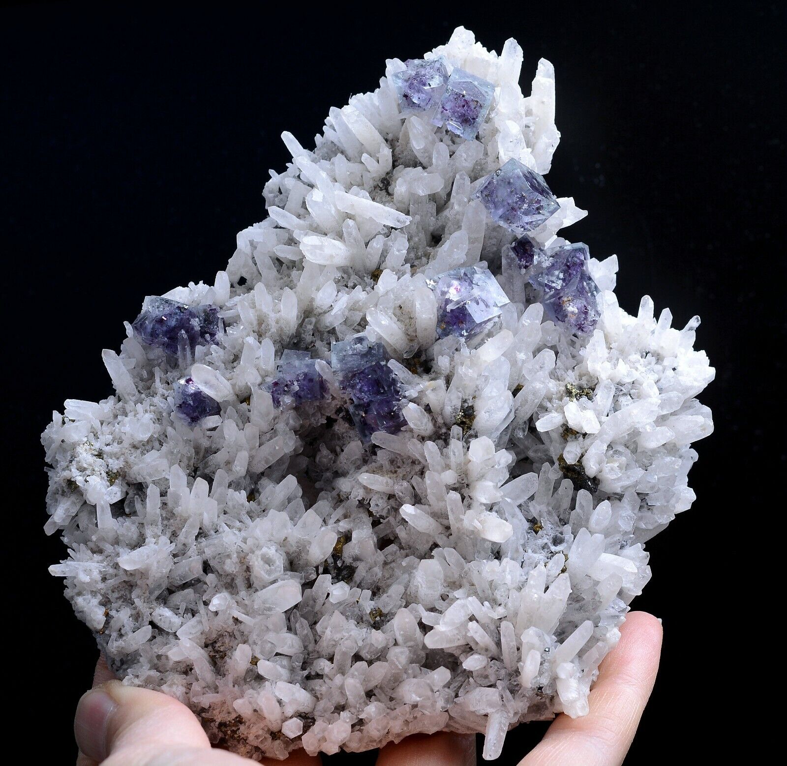 323g Natural Purple Fluorite & Crystal Symbiotic Minera Samples/ Yaogangxian