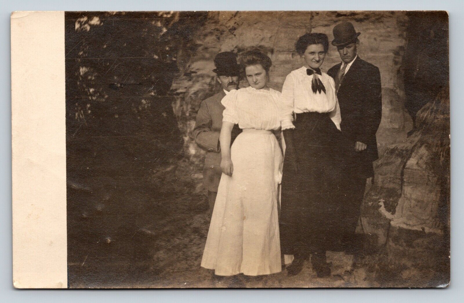C1910 RPPC Two Couples Stand at Grandad Bluffs Bowler Hats ANTIQUE Postcard 1415