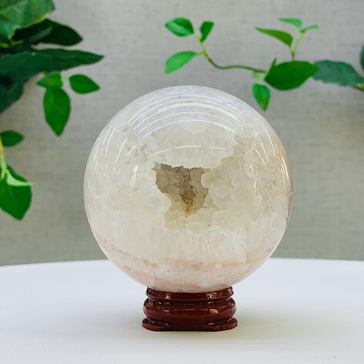 359g Natural Cherry Blossom Agate Quartz Sphere Crystal Ball Reiki Healing Decor