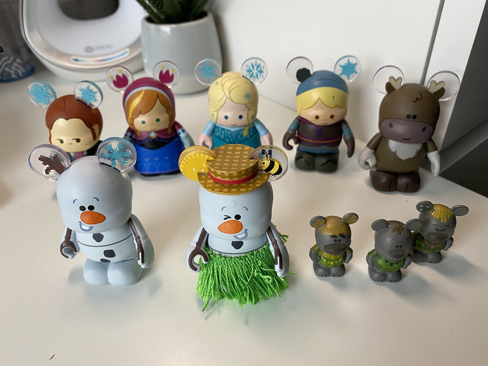 Disney Vinylmation Frozen Elsa Anna Olaf Full Set Including Chaser bundle