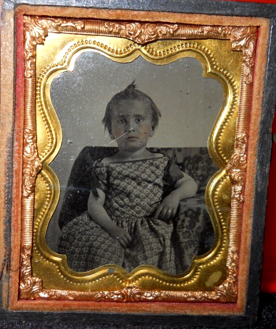 1/6th Size Neff Pat. Tintype of young child in half case
