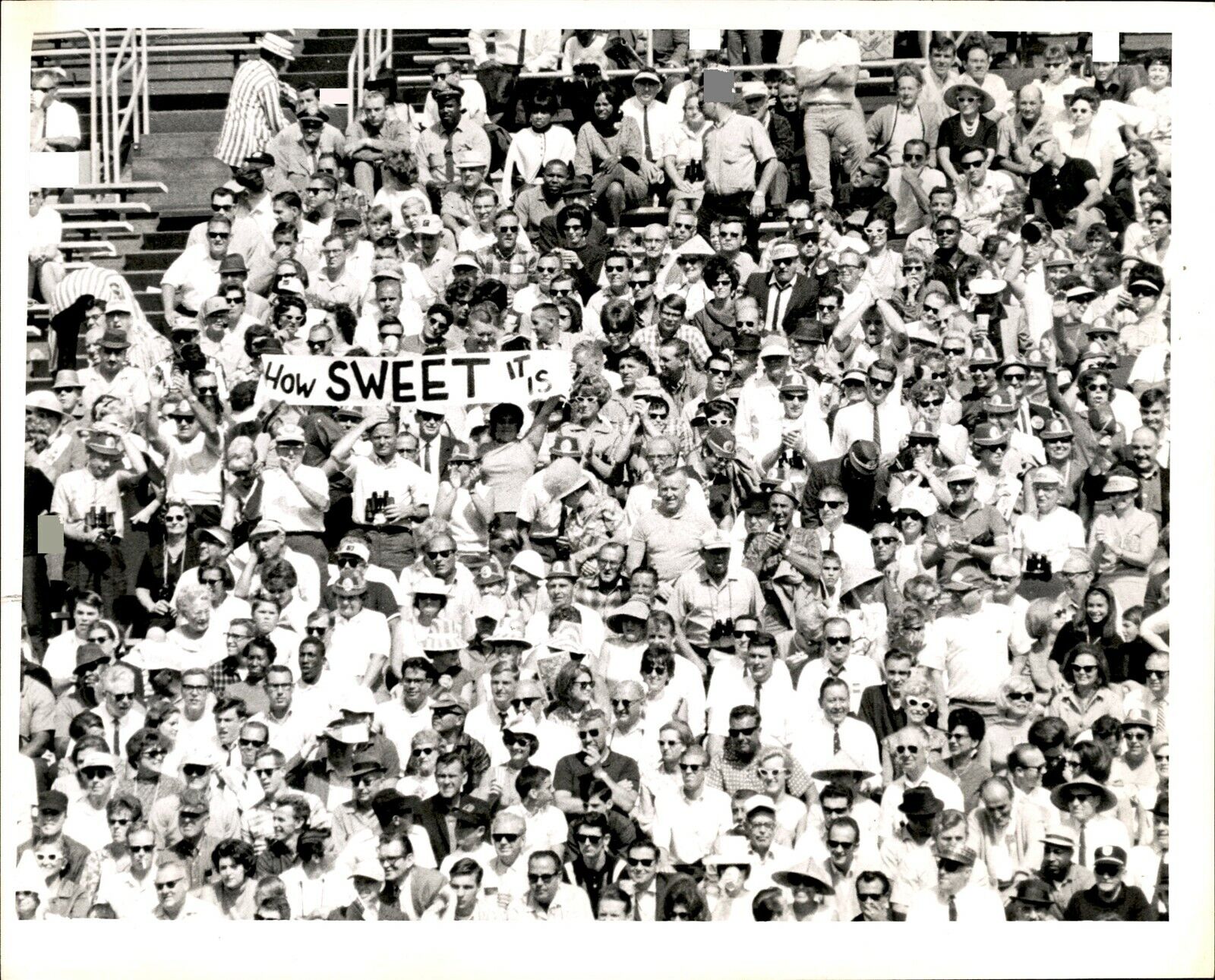 LG925 1966 Original Ron Piesterer Photo COLISEUM CROWD How Sweet it Is Banner