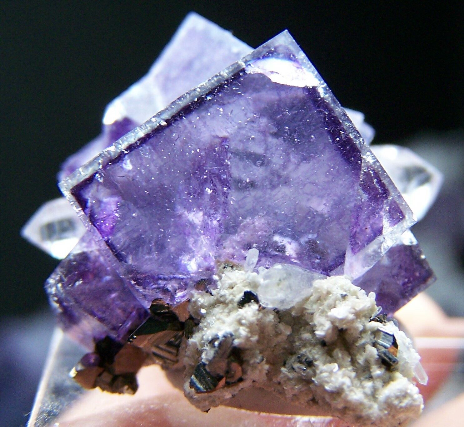 PURPLE FLUORITE Mineral on Matrix Crystal Specimen SEE VIDEO Thumbnail 