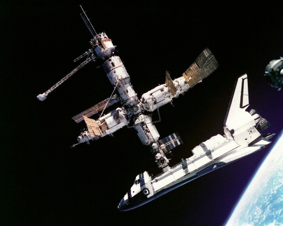 STS-71 Russian Mir Space Station docked to Space Shuttle Atlantis 10X12 PHOTO