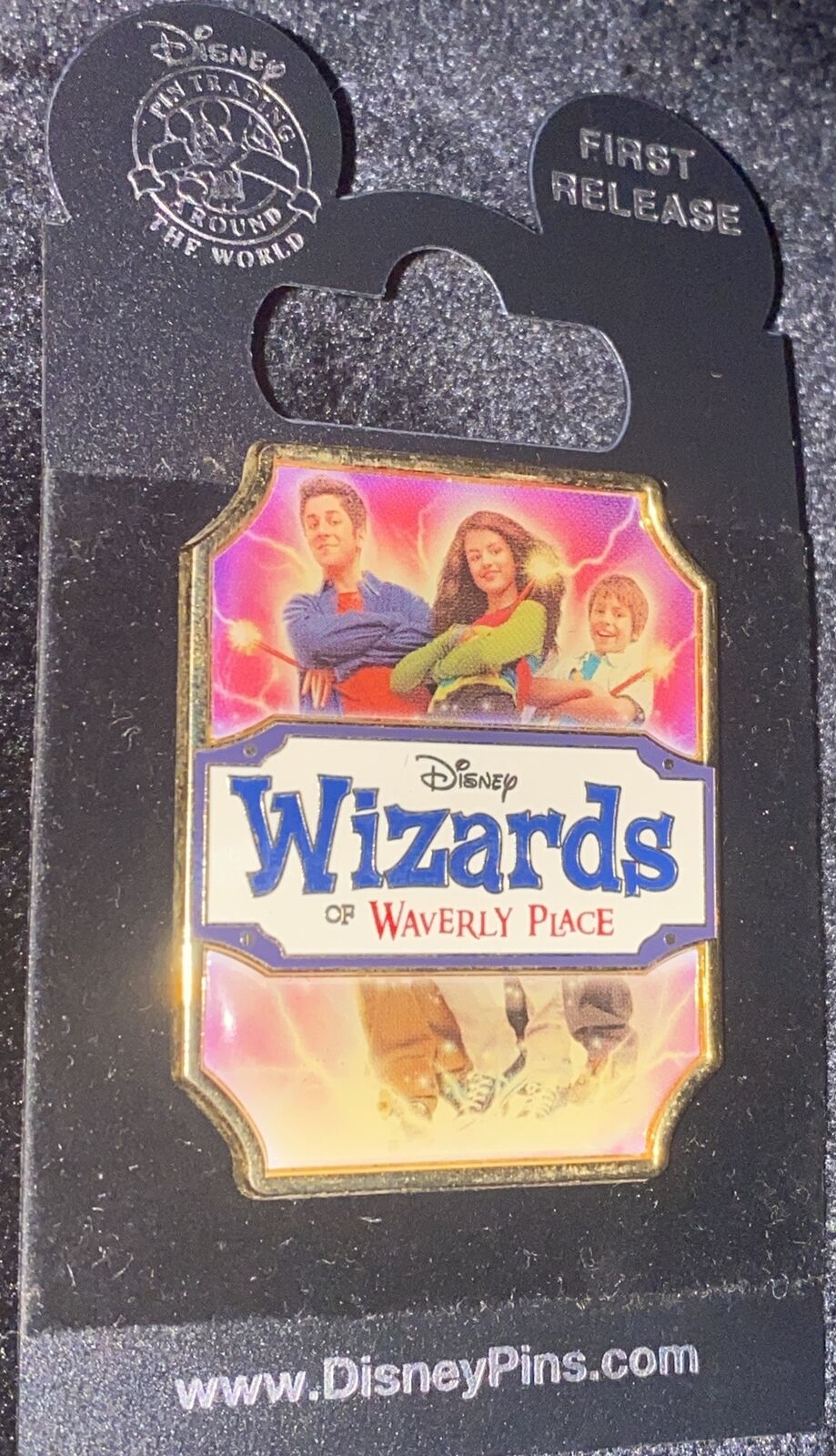 Disney Wizards of Waverly Place Trading Pin 2009 - Selena Gomez Jack - 