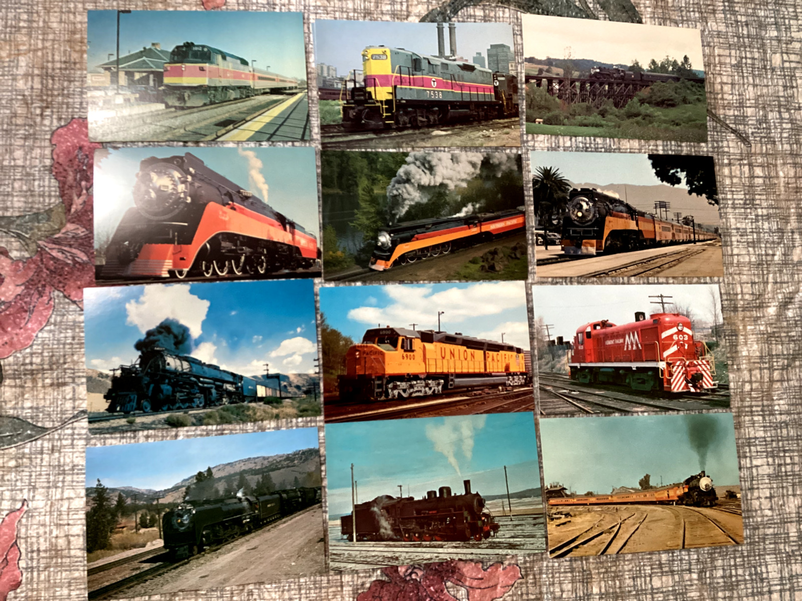 Lot of 50 Different Railroad Locomotive Train Postcards NEW OLD STOCK FAB COND