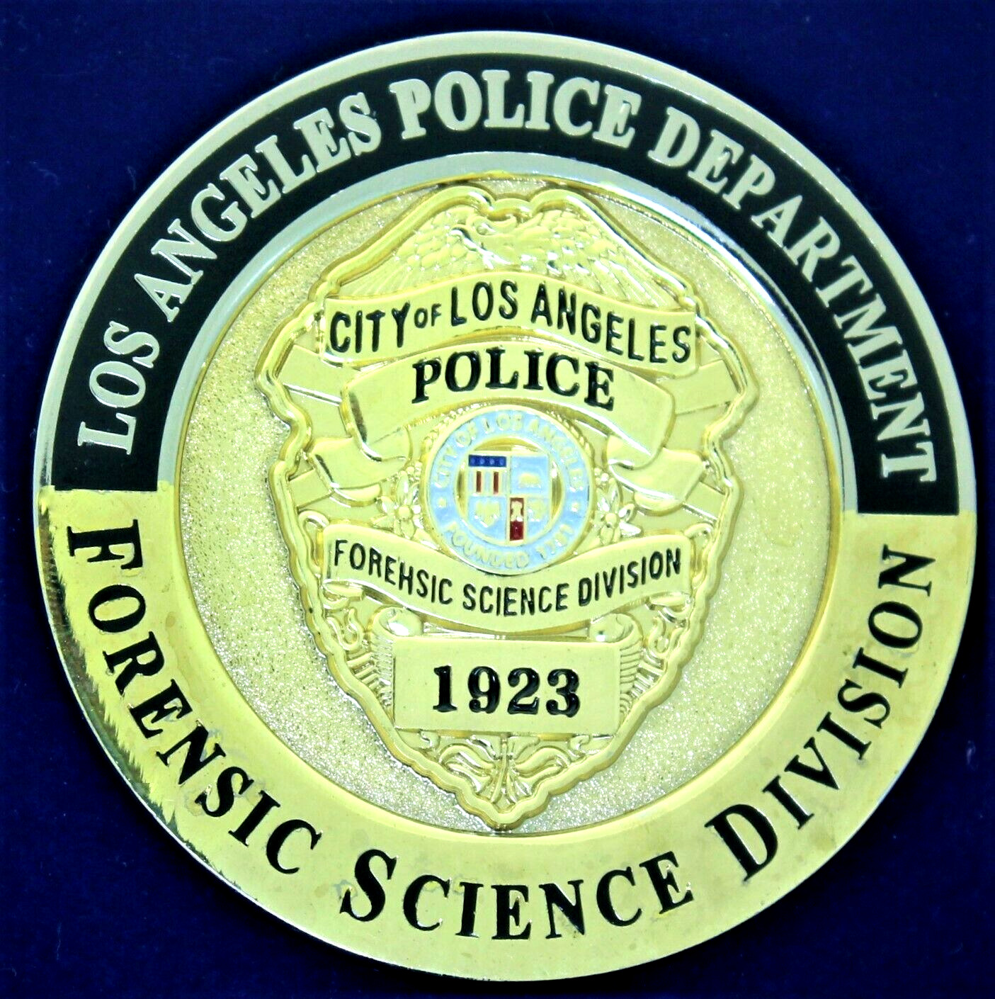 LAPD Los Angles Police Forensic Science Division Crime Scene Challenge Coin 