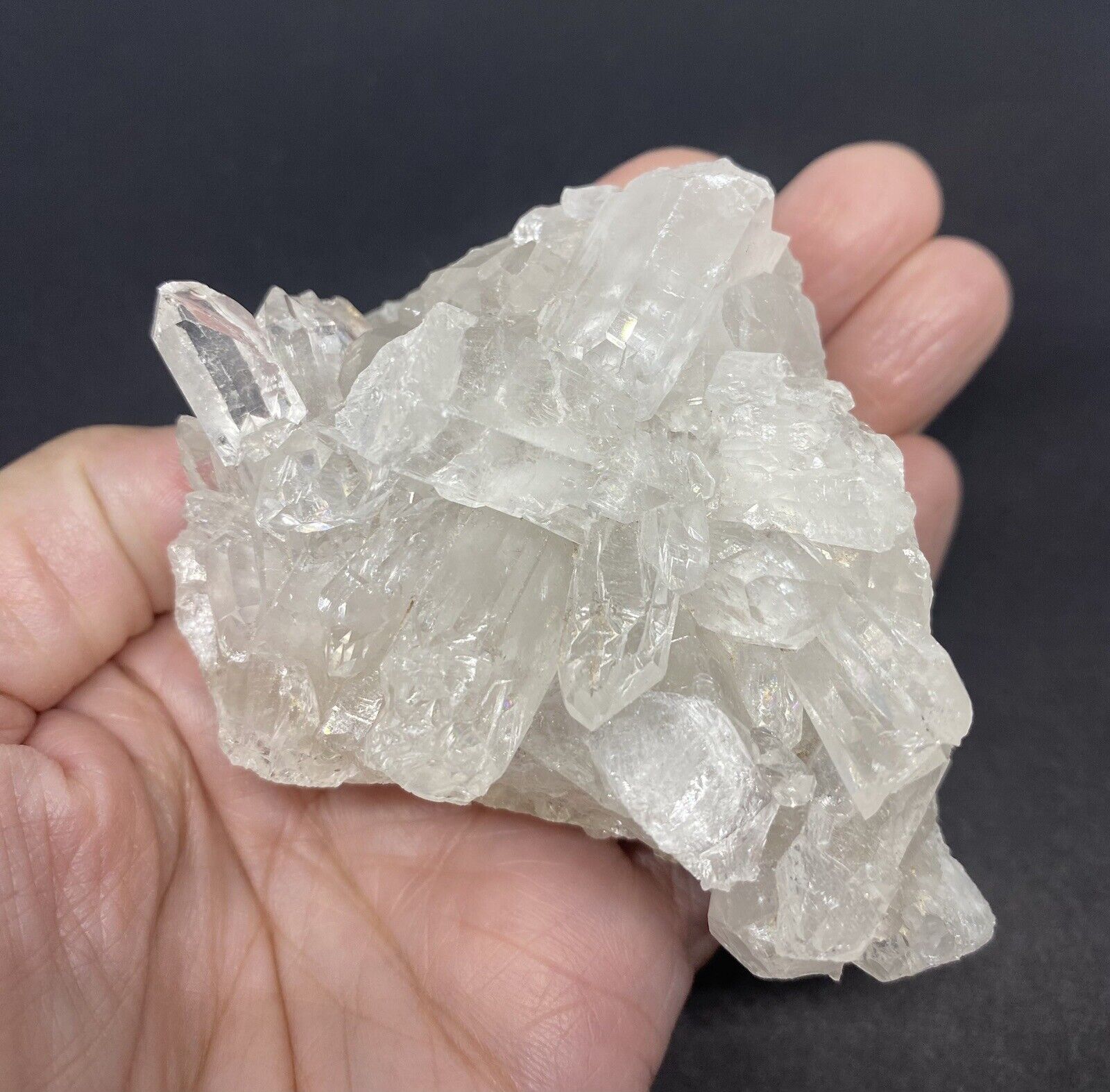 Quartz Genuine Crystal  From Brazil 198g Beautiful 