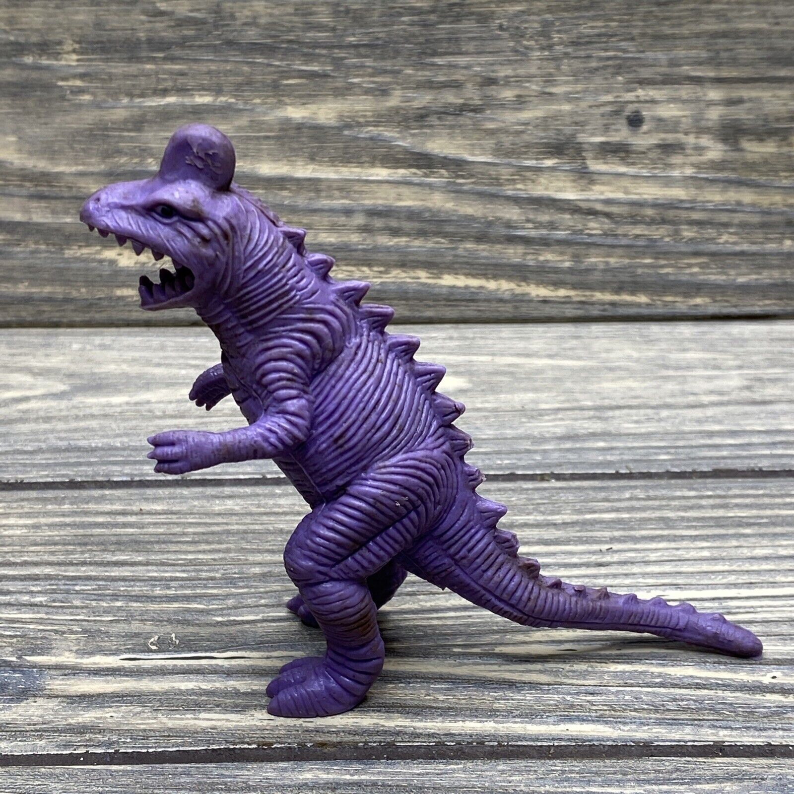 Vintage Corythosaurus Plastic Dinosaur Figure Purple 3.5\
