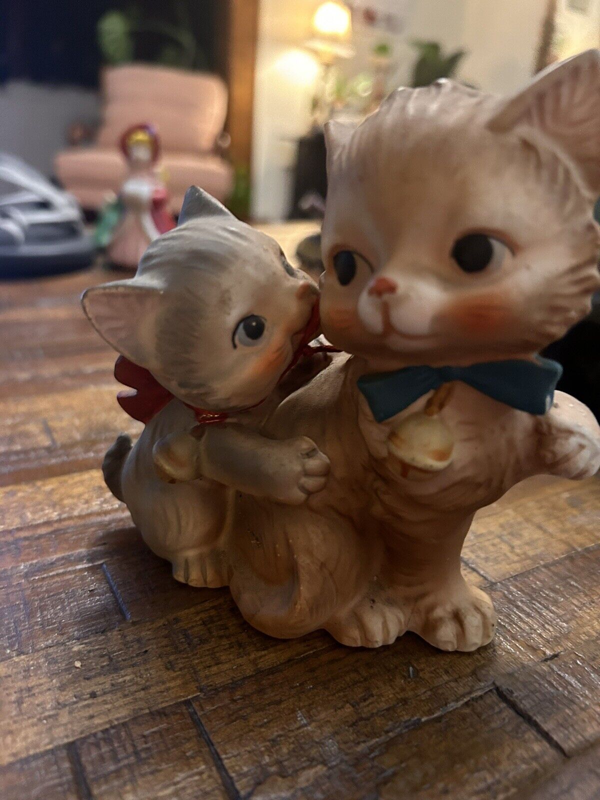 VINTAGE Numbered CERAMIC MAMA CAT AND KITTEN Japan Adorable 5” Tall