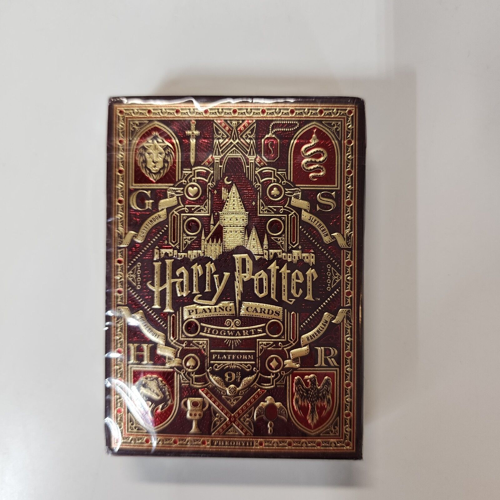 theory11 Harry Potter Playing Cards - Red Gryffindor Sealed